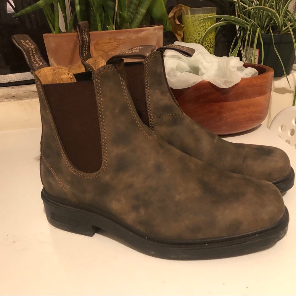 Blundstone dress boot